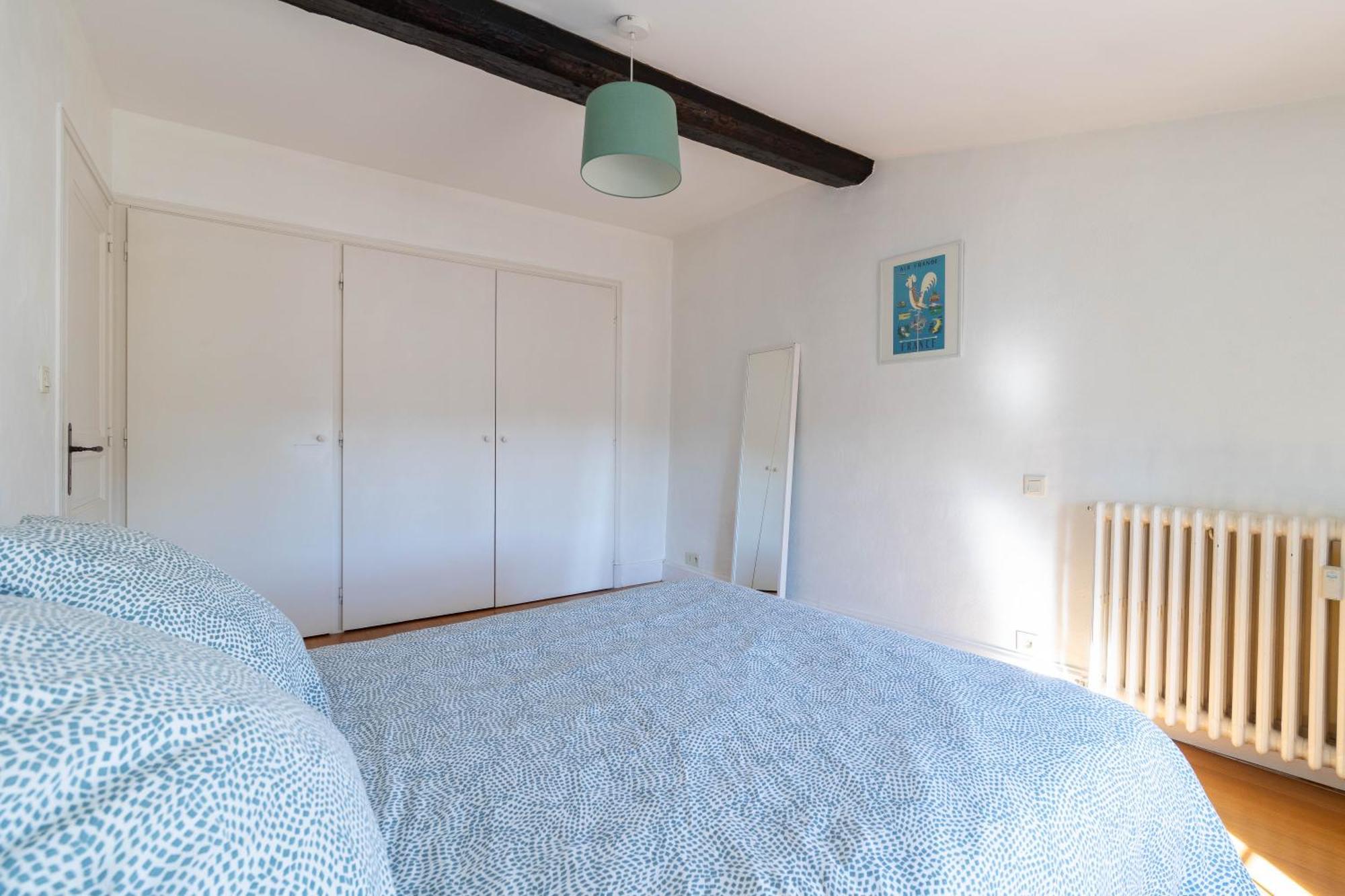 Bel Appartement Avec Cour Au Coeur De La Bastide Carcassonne Exterior photo